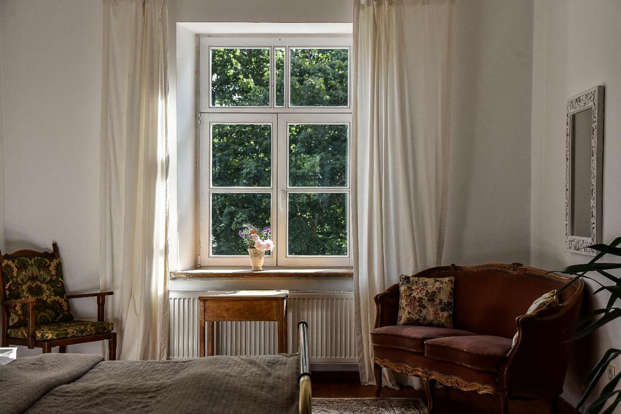 Maras Manor 호텔 Turlava 외부 사진